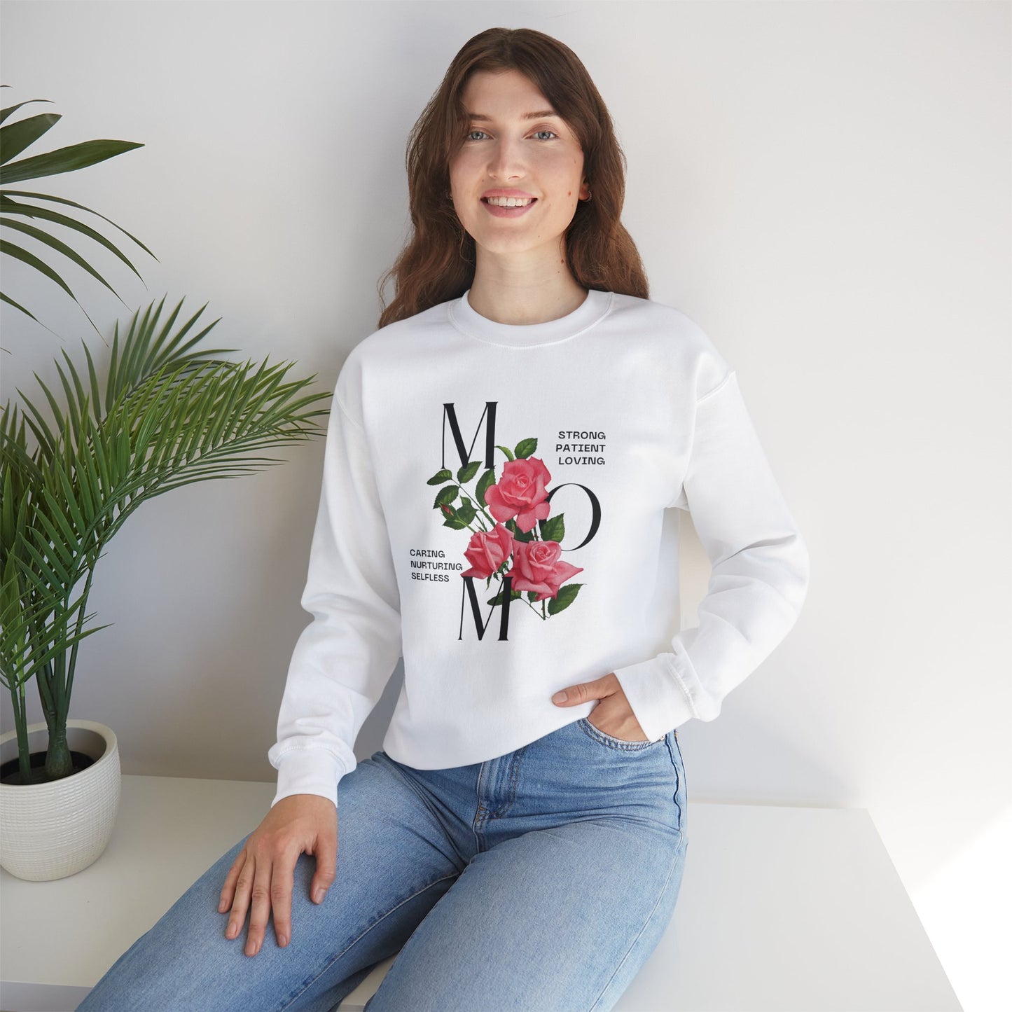 Mom | Unisex Heavy Blend™ Crewneck Sweatshirt